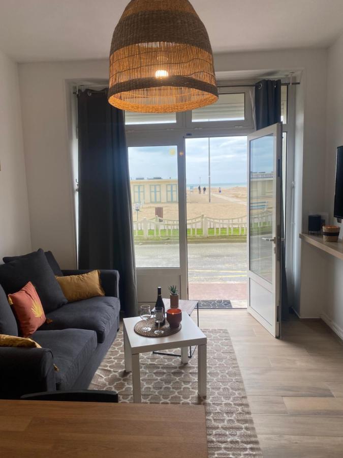 Paradis Les Pieds Sur Le Sable Trouville Palace 외부 사진